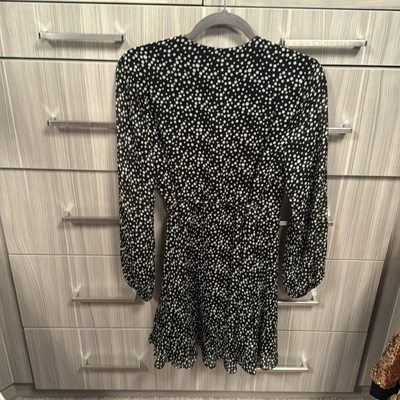 All in Favor - wrap tie dress - Picture 4 of 6